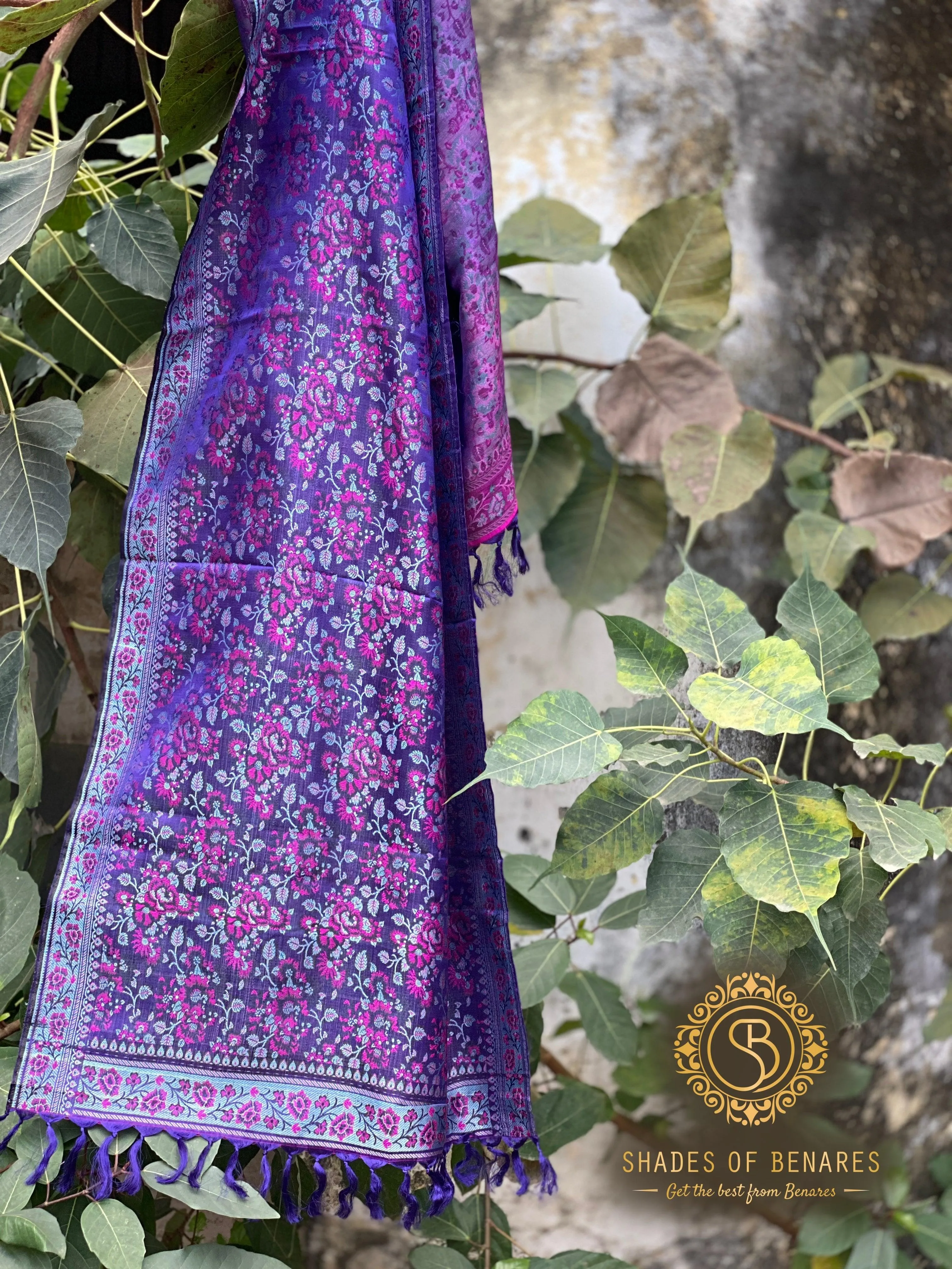 Elegant Deep Purple Pure Silk Handloom Printed Banarasi Scarf