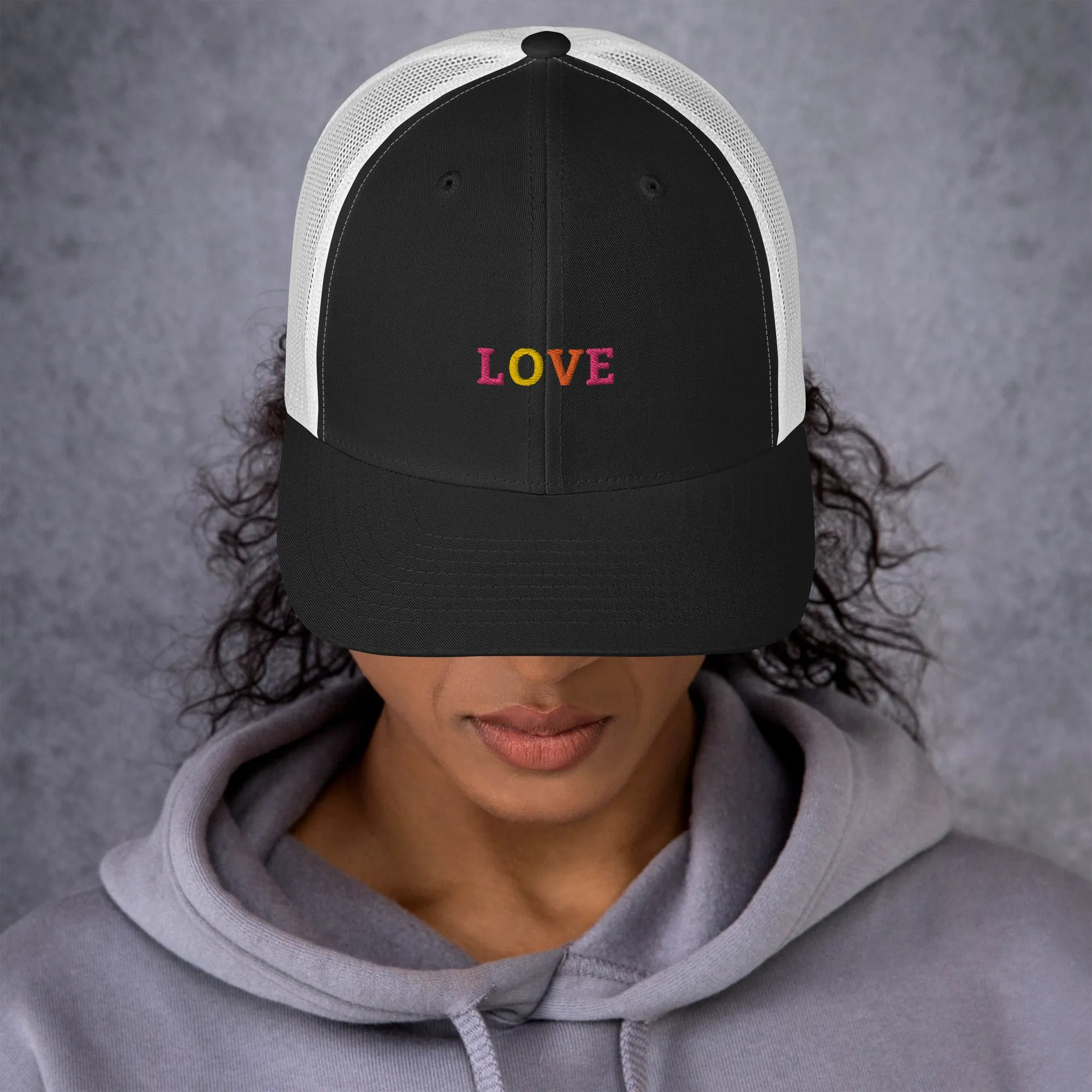 Trucker Cap Women (Love Trucker Cap - Model 0011)