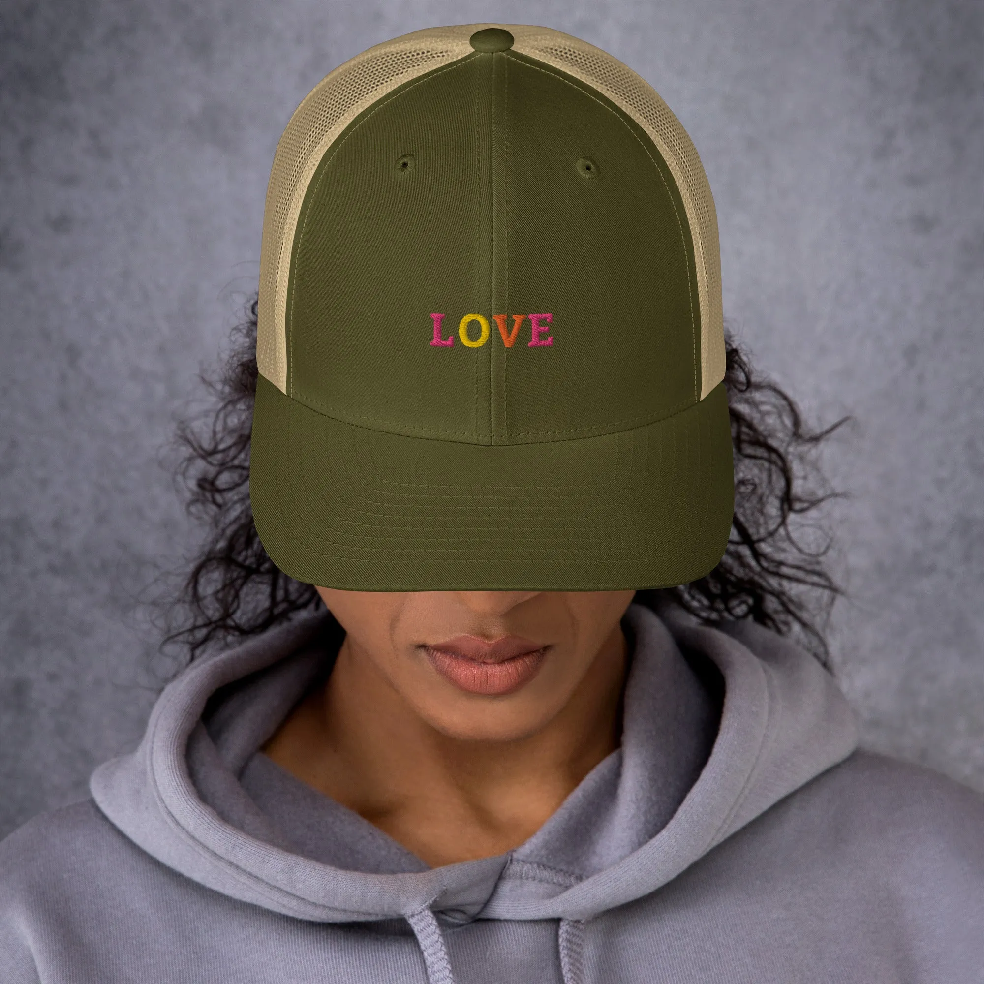 Trucker Cap Women (Love Trucker Cap - Model 0011)
